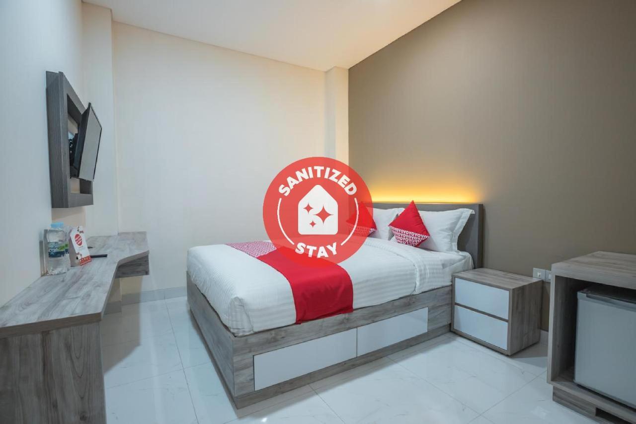 Super Oyo 1487 Residence Khoe Yakarta Exterior foto