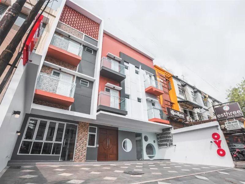 Super Oyo 1487 Residence Khoe Yakarta Exterior foto