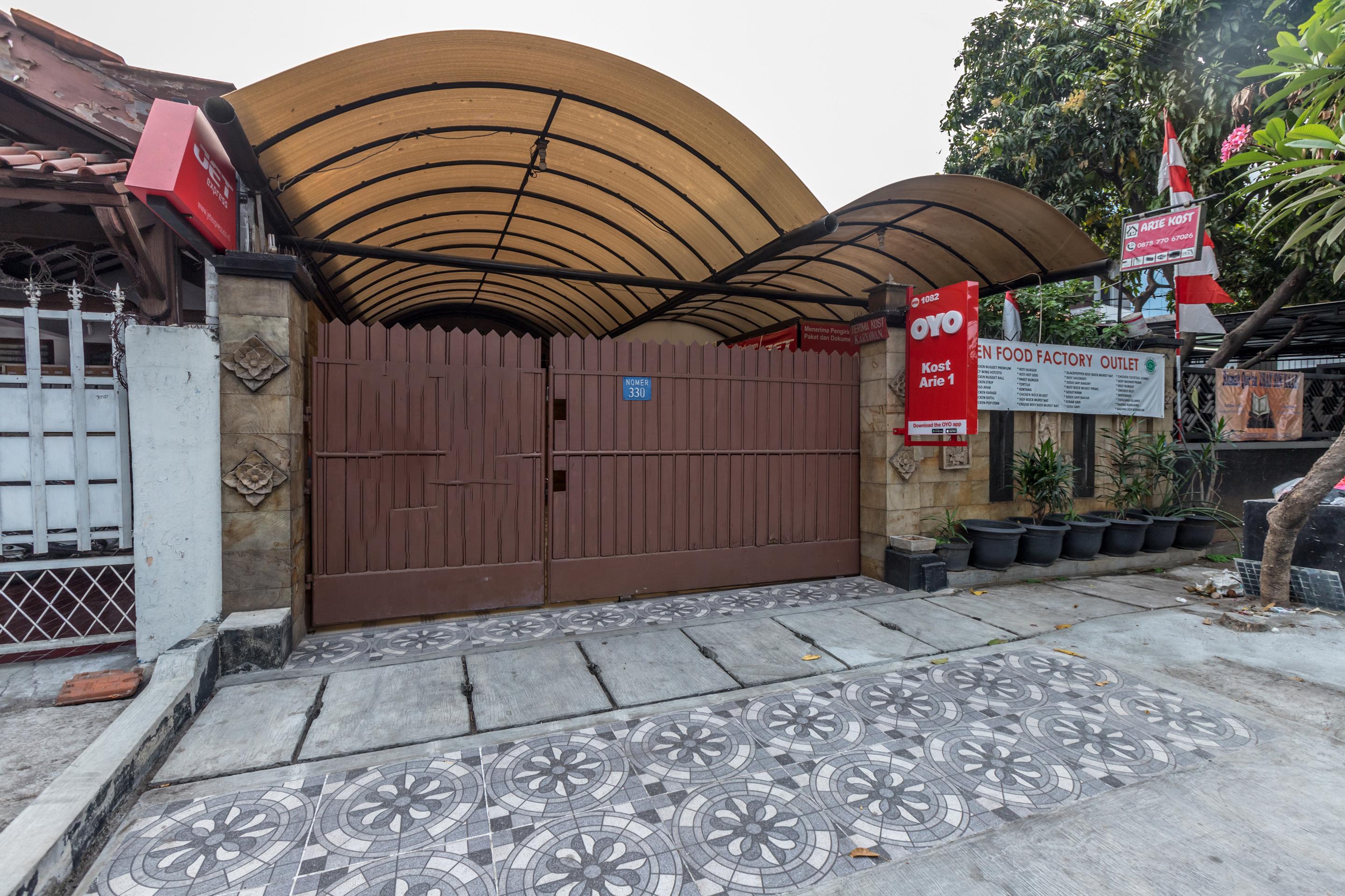 Super Oyo 1487 Residence Khoe Yakarta Exterior foto